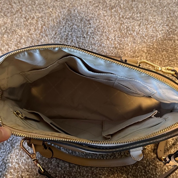 Michael Kors Purse - Picture 4 of 4